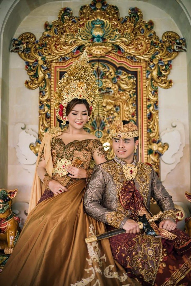 Chandra & Eka